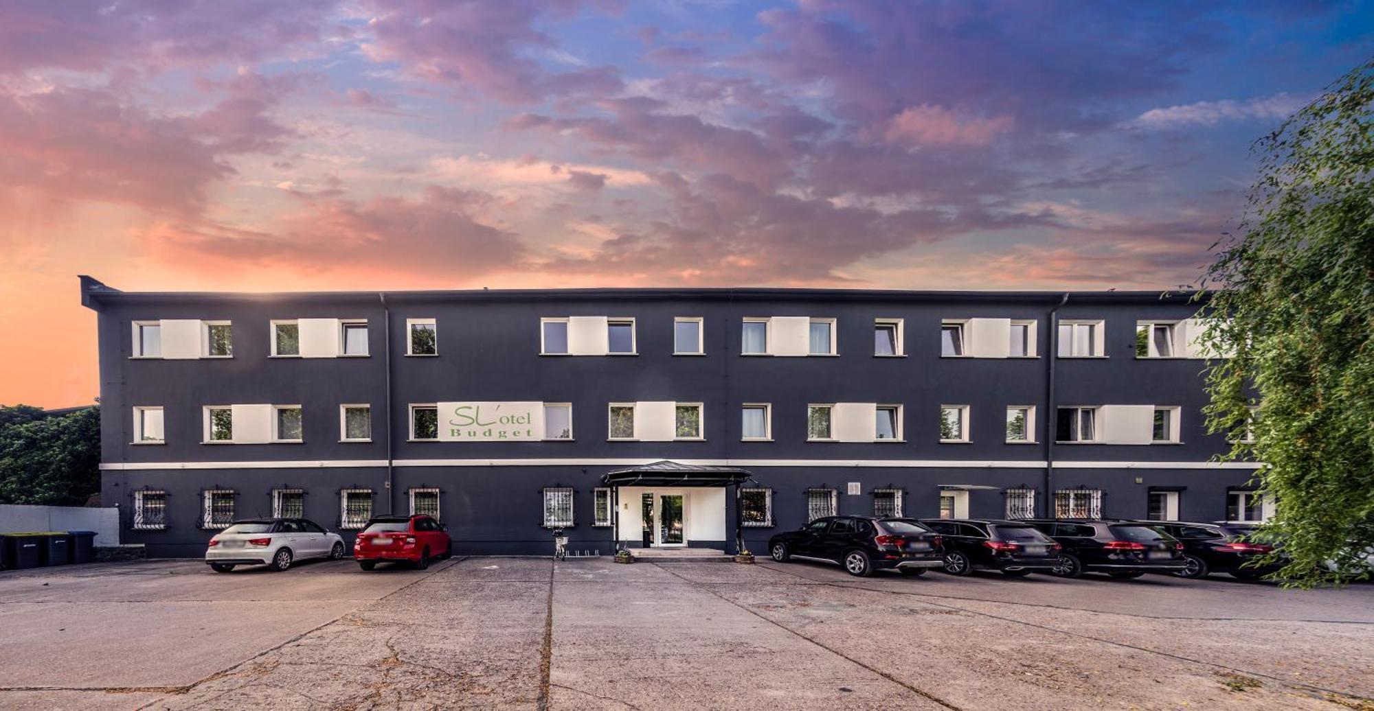 Sl'Otel Budget Bernburg Exterior foto