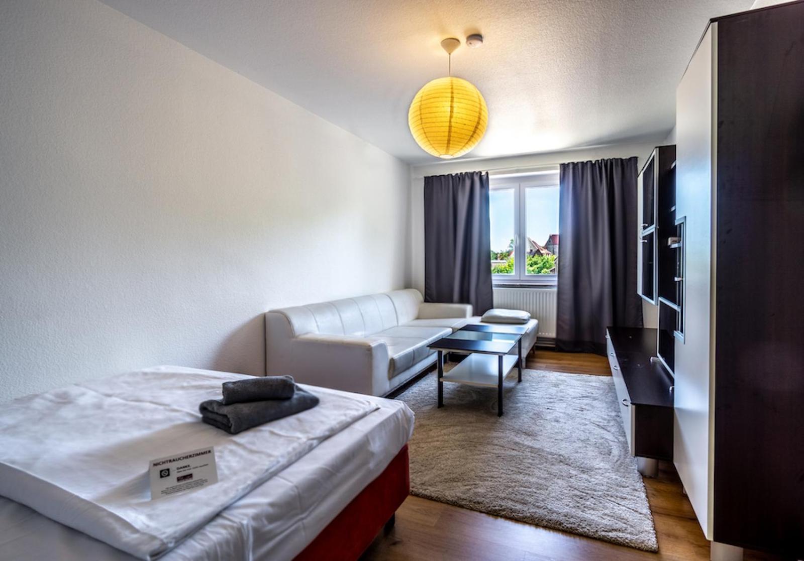 Sl'Otel Budget Bernburg Exterior foto
