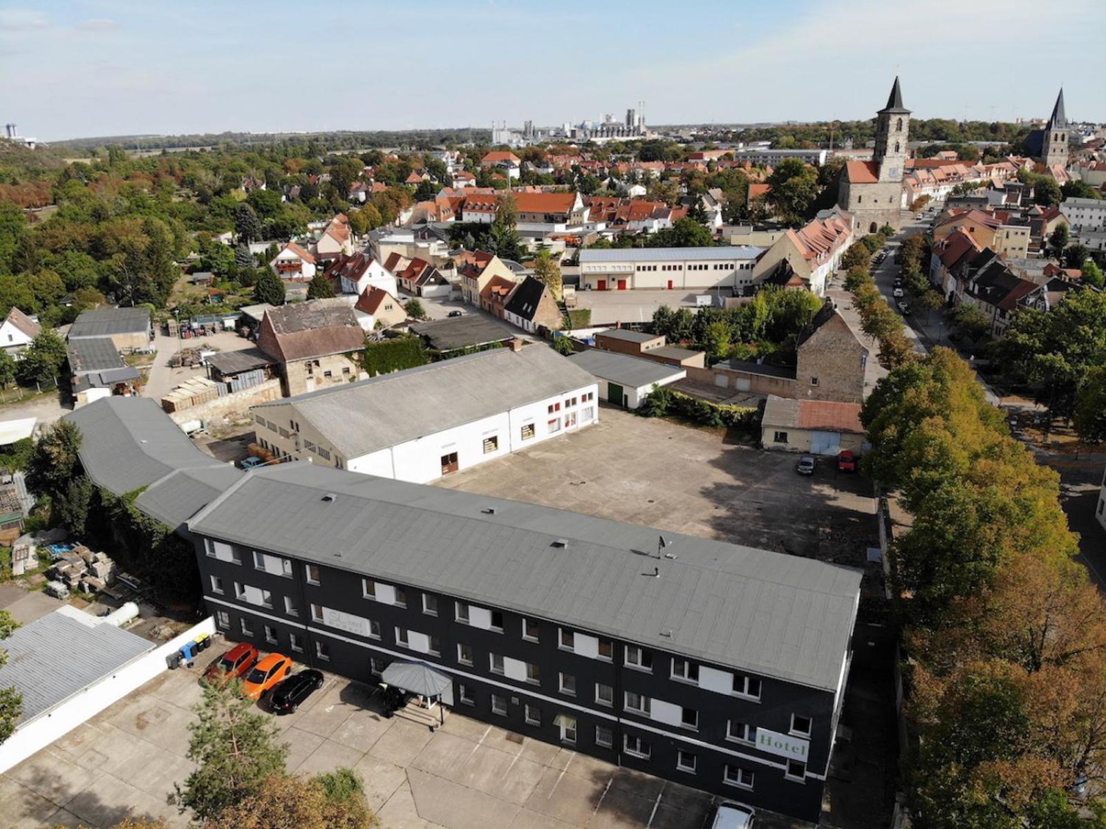 Sl'Otel Budget Bernburg Exterior foto