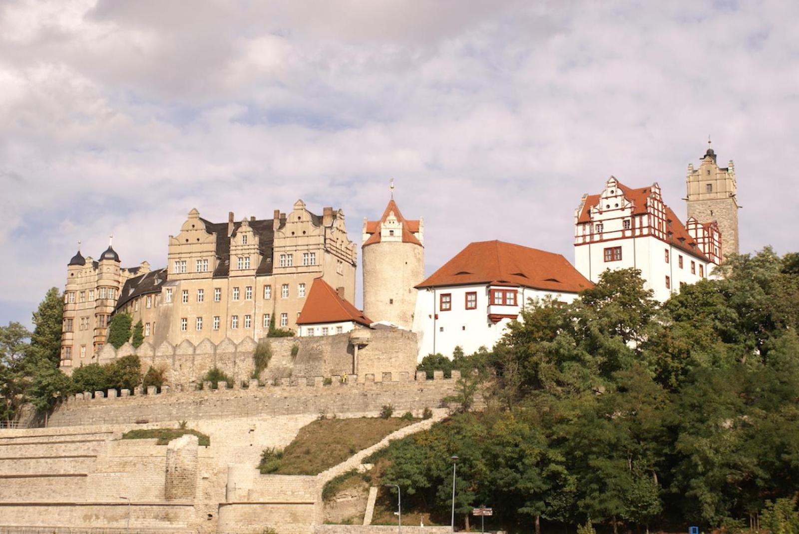 Sl'Otel Budget Bernburg Exterior foto