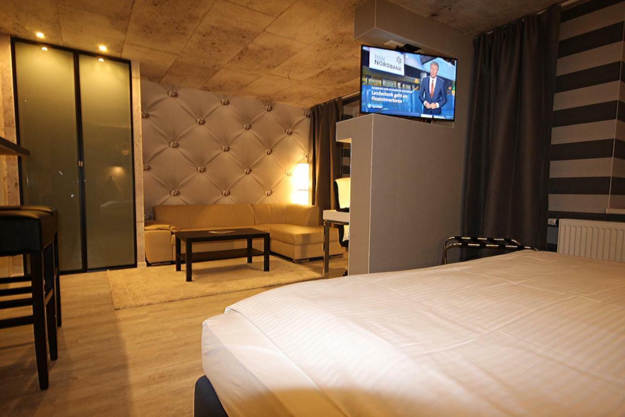 Sl'Otel Budget Bernburg Exterior foto